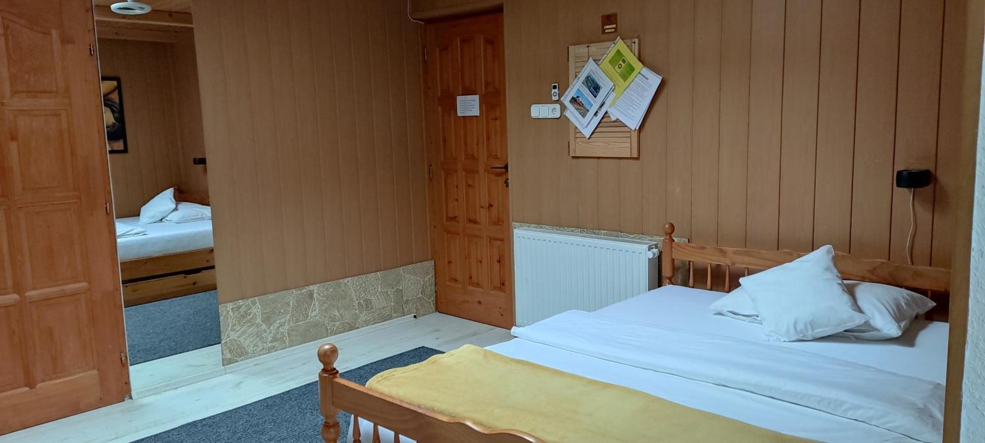 Bpr P3 Lodge Apartment With A/C Budapest Esterno foto